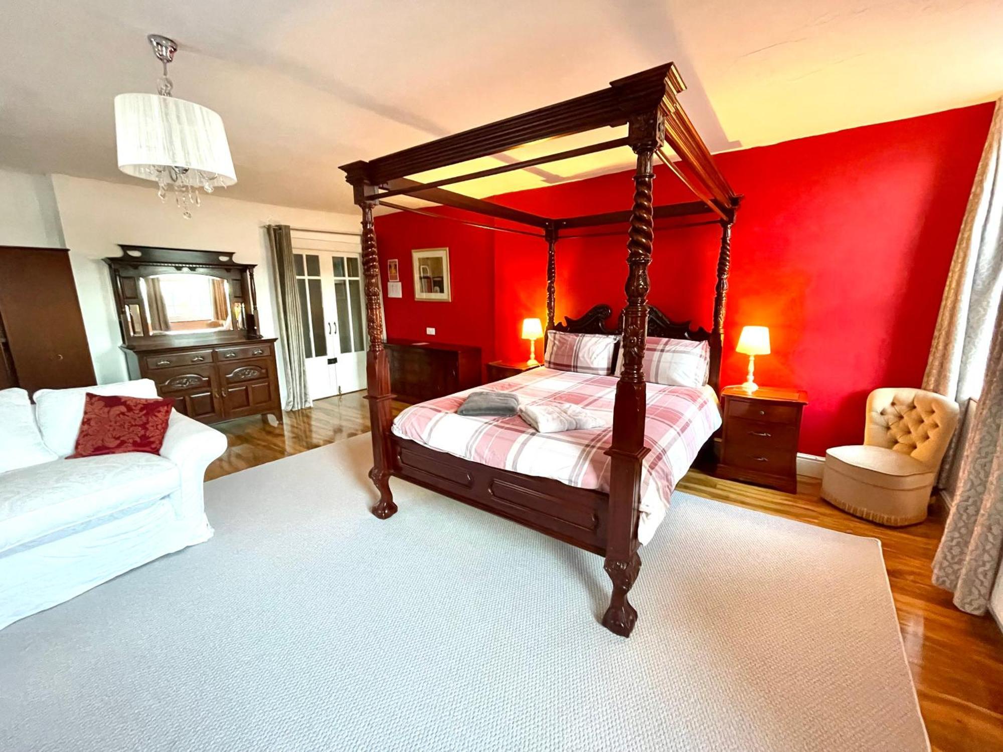 Spacious 3 Bedroom Garden Apartment In Snowdonia National Park Garndolbenmaen Exterior photo